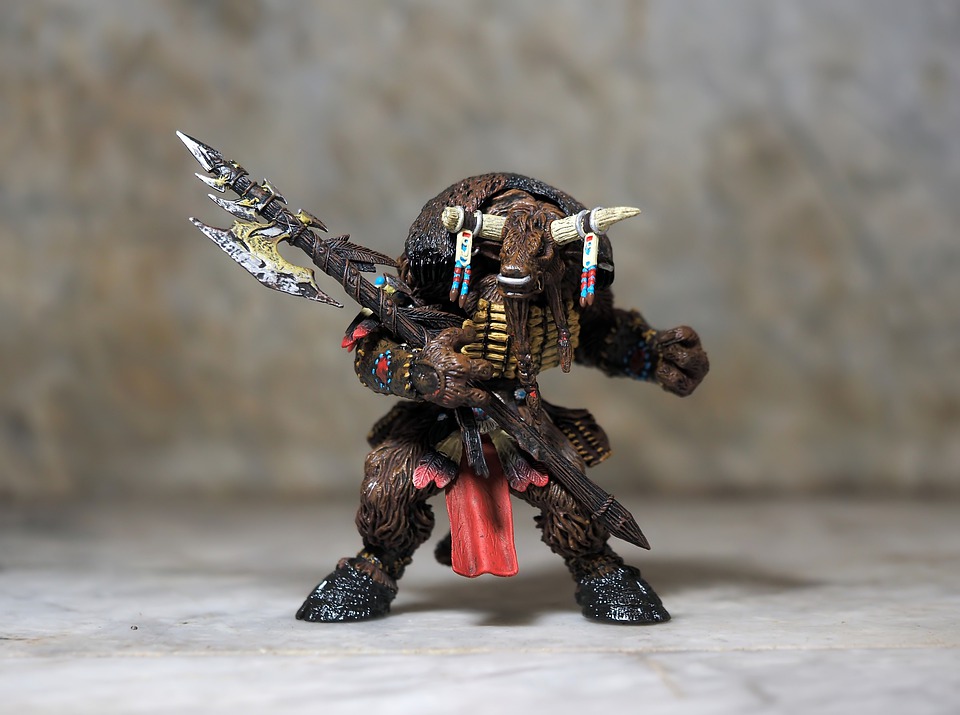 figurine warhammer tauren-shaman